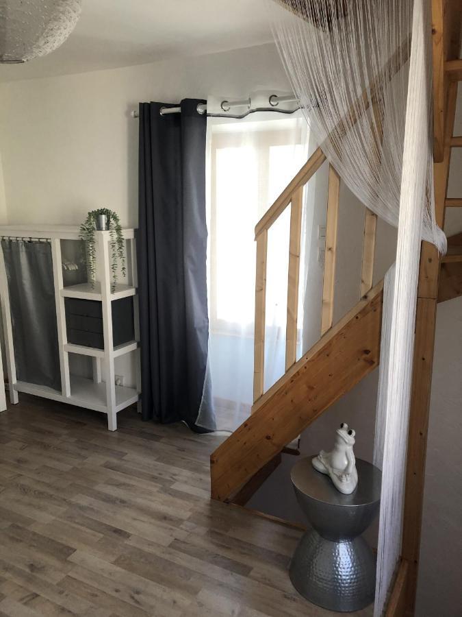 La Maisonnette Auvergnate Vertaizon Esterno foto